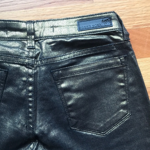 Sneak Peak gold pants - Picture 3 of 5